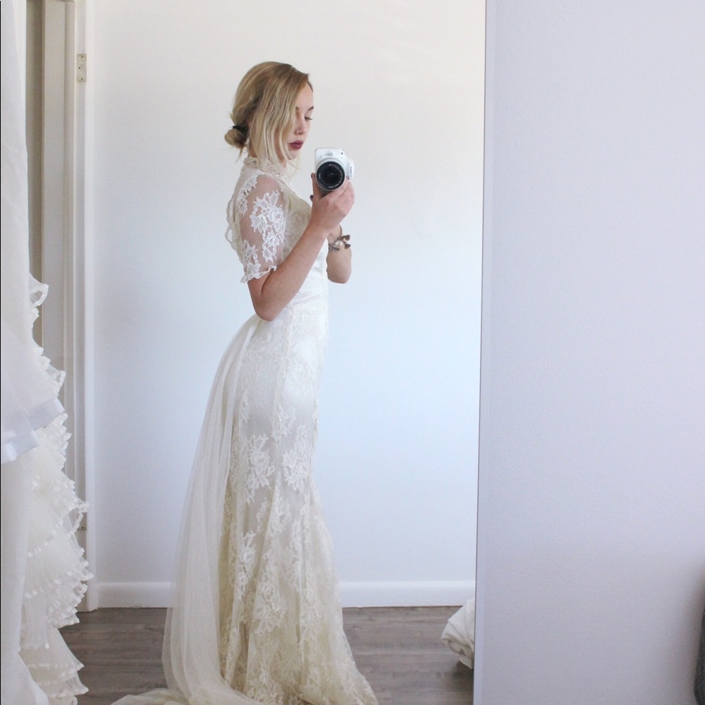 wedding dress - Picture 5 of 7